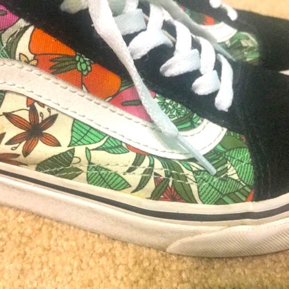 Vans Multi Tropic Old Skool Shoes - Picture 8 of 10